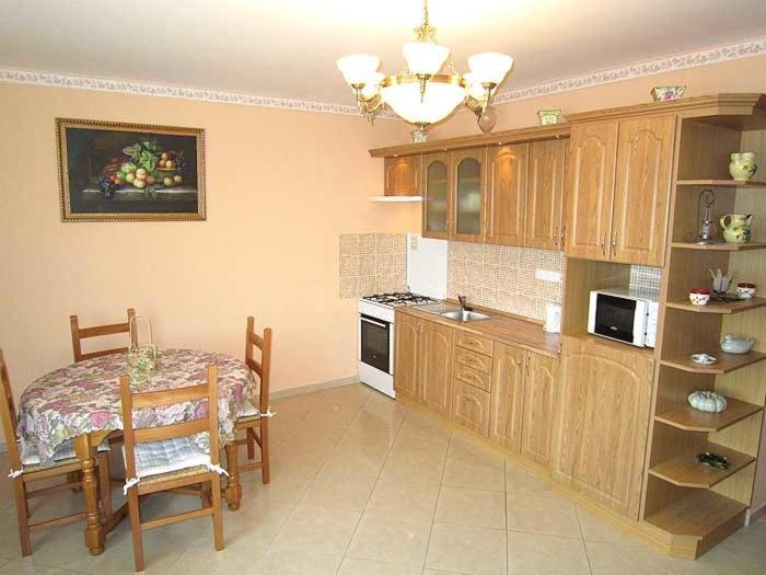 Nadas Tarsashaz Balatonlelle Extérieur photo