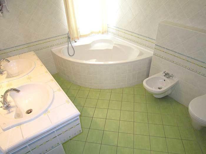 Nadas Tarsashaz Balatonlelle Extérieur photo